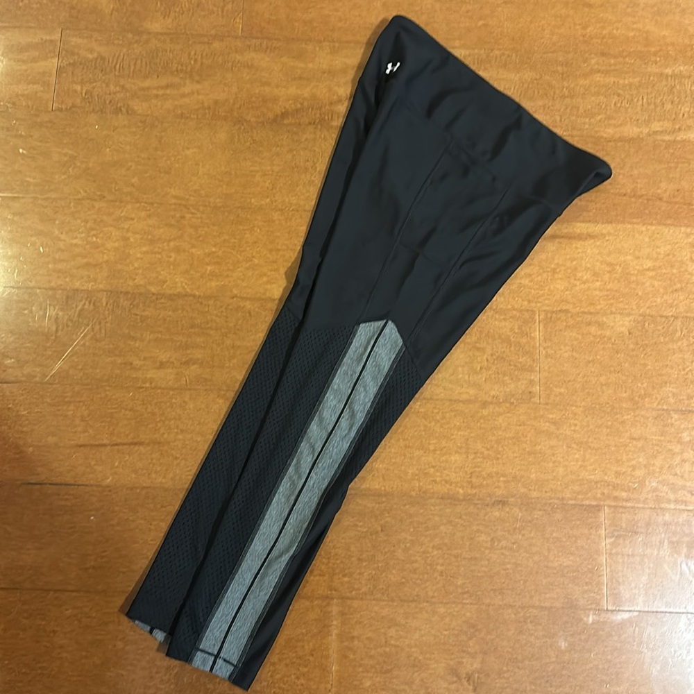 Cornell U. Under Armour leggings - Picture 3 of 4